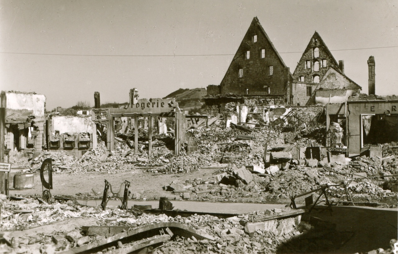Marktstraße 1945