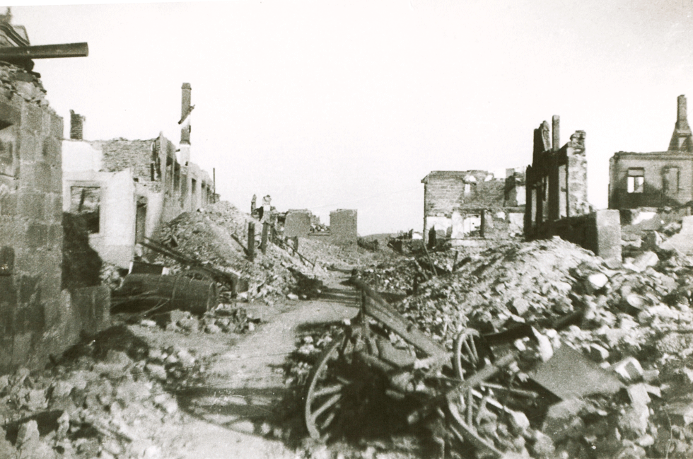 Engelgasse 1945